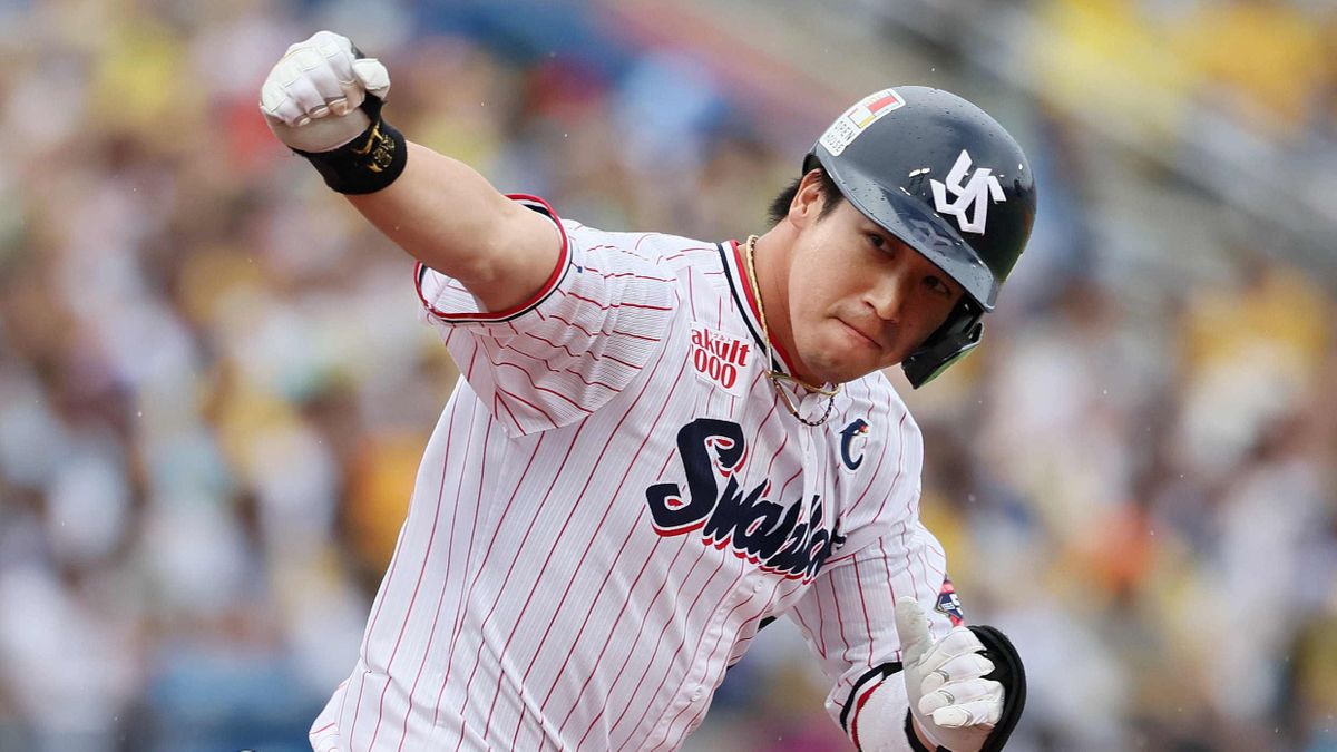 ヤクルトスワローズ 山田哲人 記念腕時計 【公式通販】